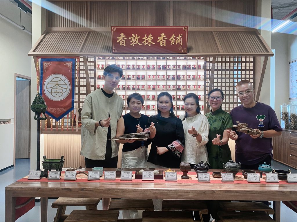 香敦香友会